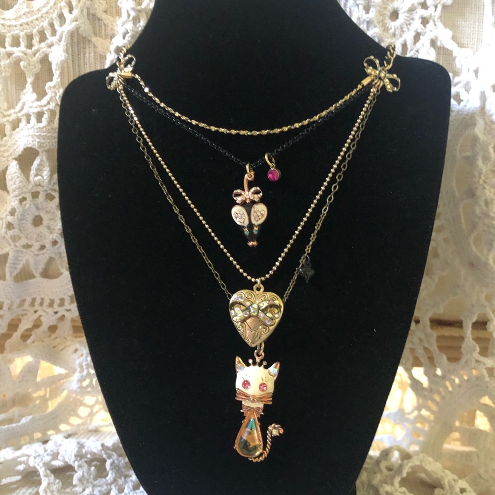 NWT Vintage Betsey Johnson Mouse Loves Cat Locket Necklace